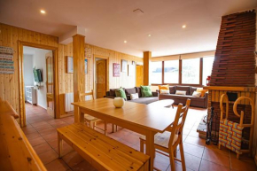 Holidays. Rosebud. 3 dormitorios & parking. 8 personas, Sierra Nevada